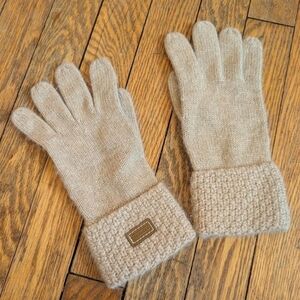 Coach Tan Gold Knit Gloves